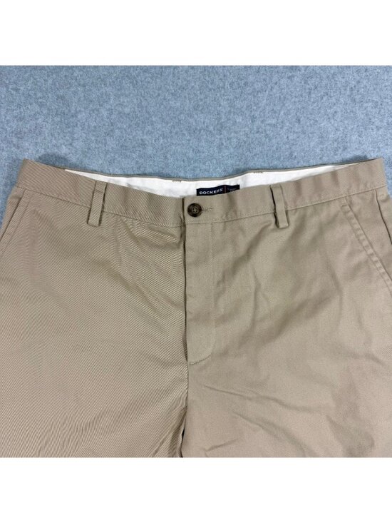 Dockers Other - Dockers Classic Fit Men’s Khaki Pants 38x30 Beige Flat Front Chino Cotton Blend